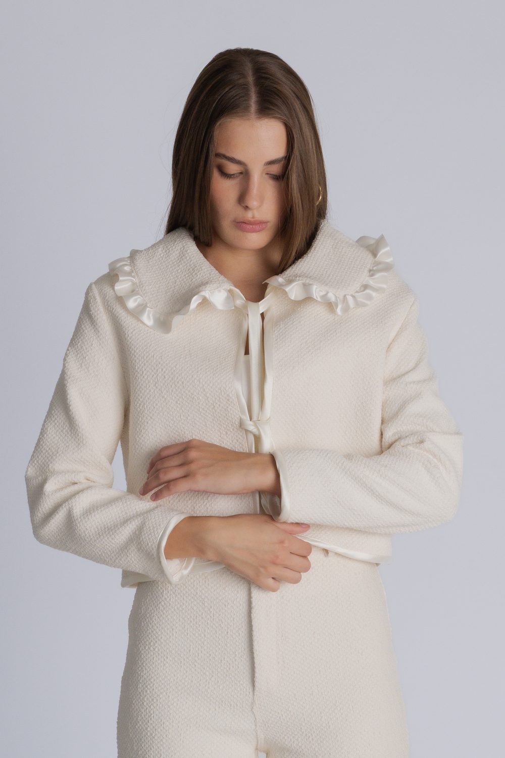 Round collar blazer in ivory